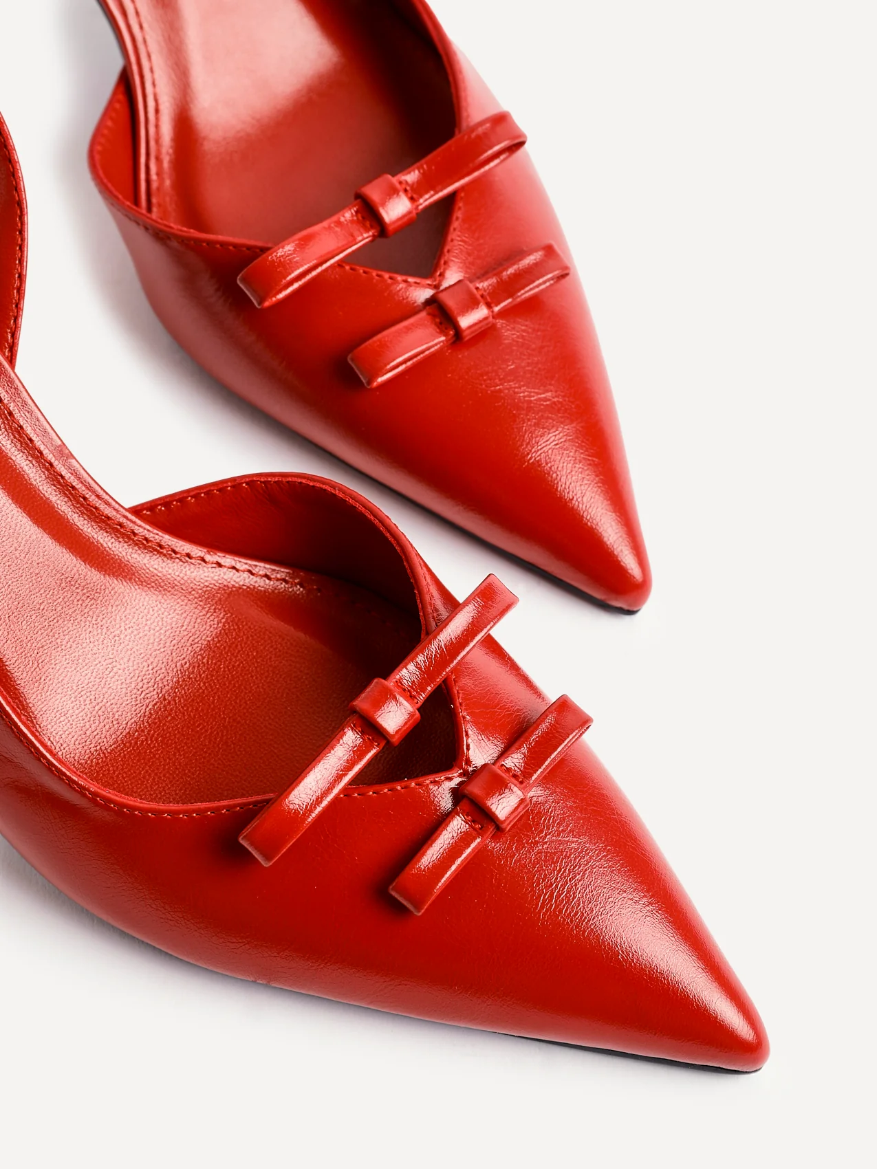 Aysha Red Faux Leather Bow Court Heels - Image 5