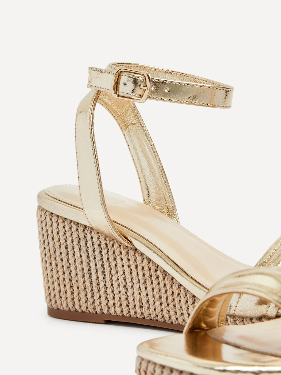 Chelsea Gold Wedged Sandals - Image 5