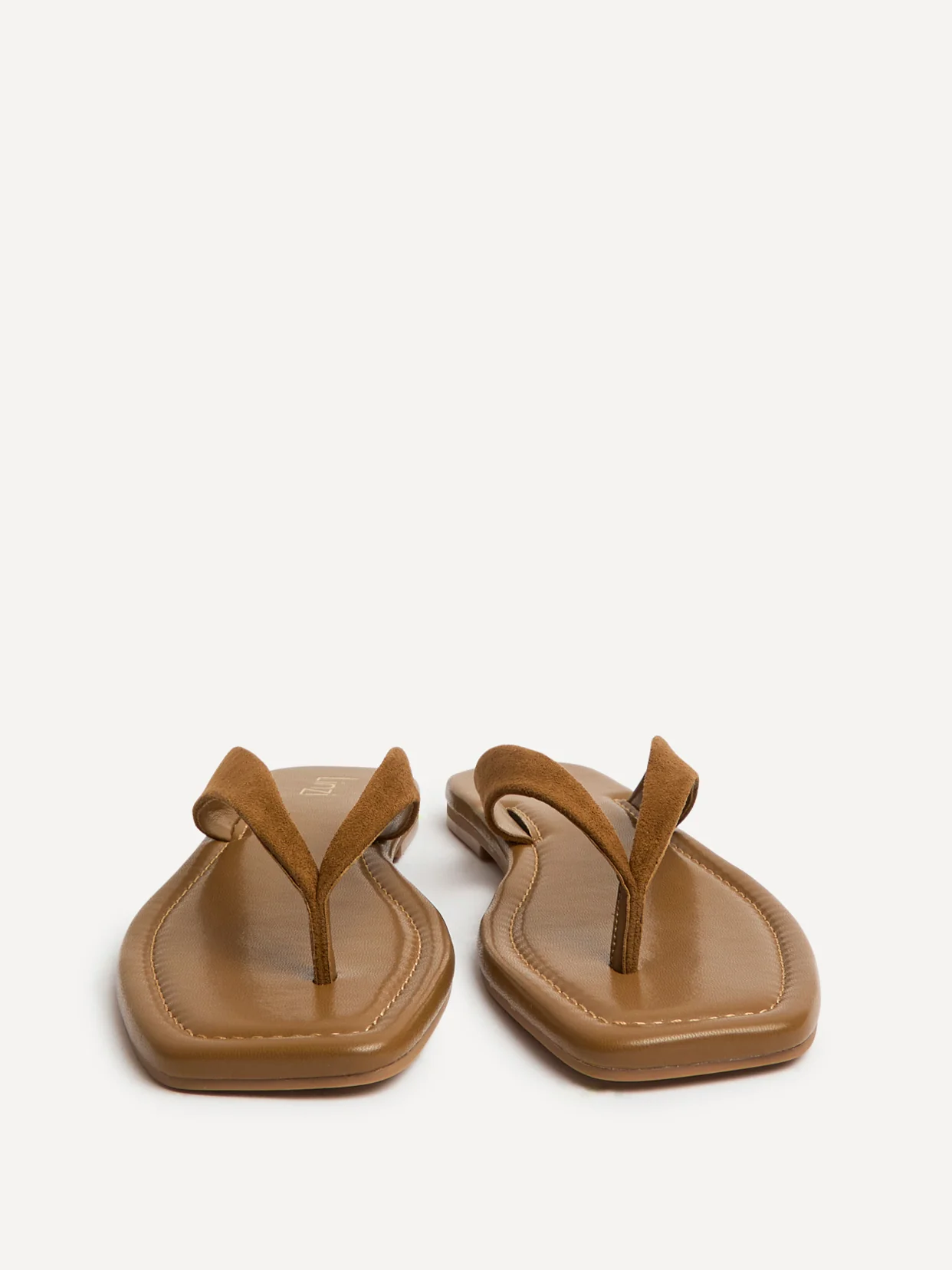 Element Tan Toe Post Flat Sandals - Image 3
