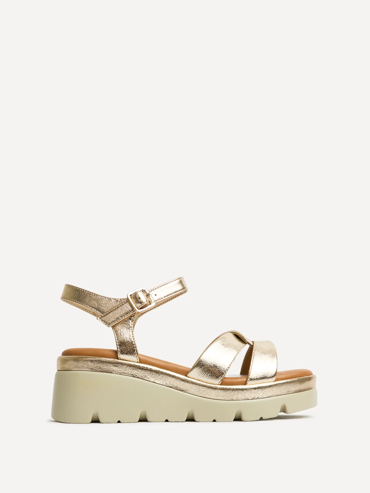 Fate Gold Flatform Sandals - Image 2
