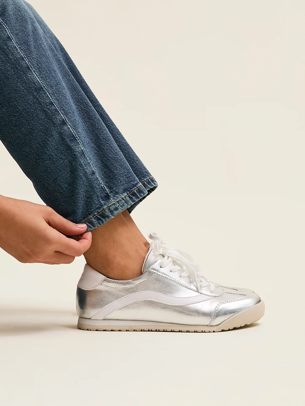 Flash Silver Trainers - Image 6