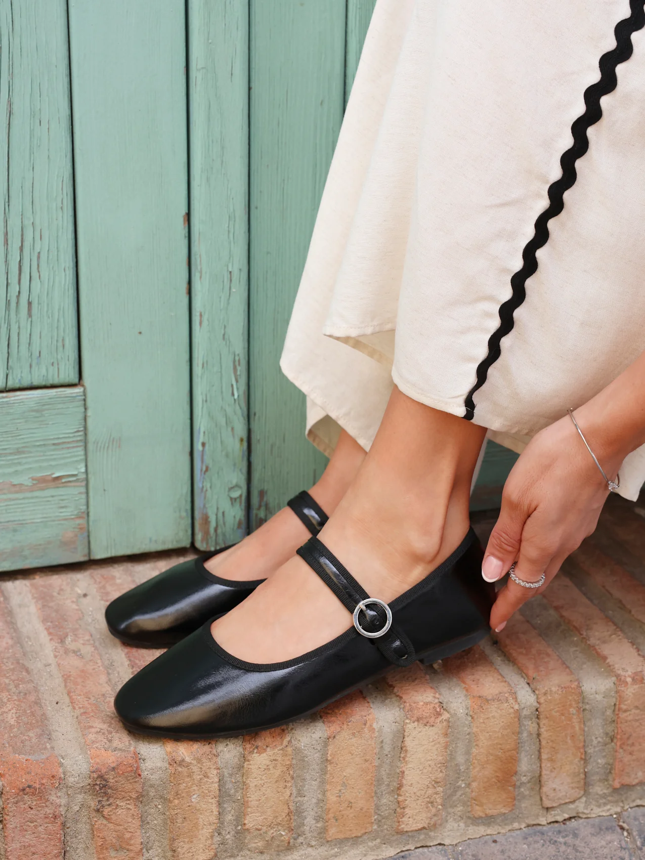 Graceful Black Faux Leather Ballet Pumps - Image 6