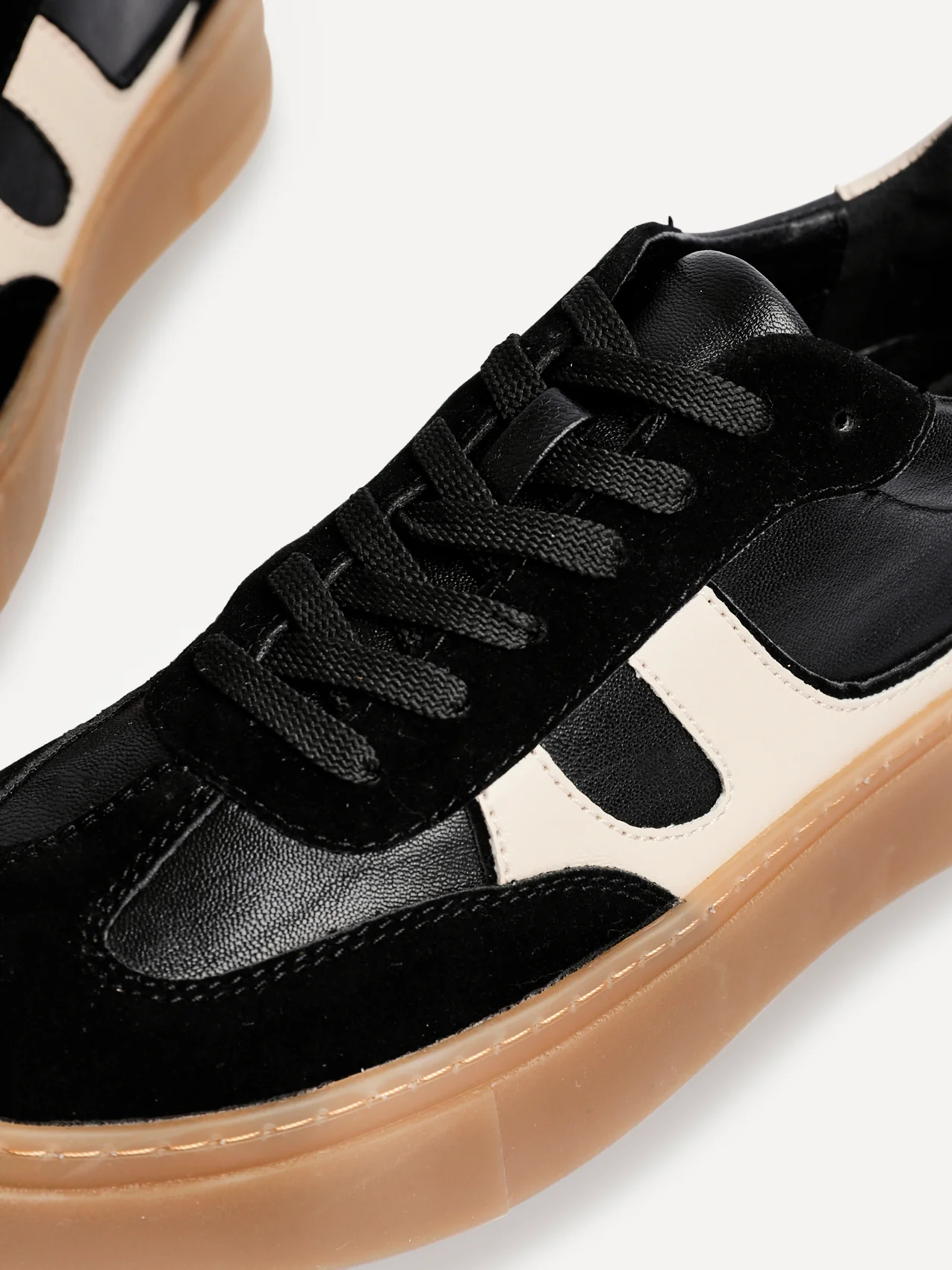 Kaia Black and Nude Faux Leather Trainers - Image 4