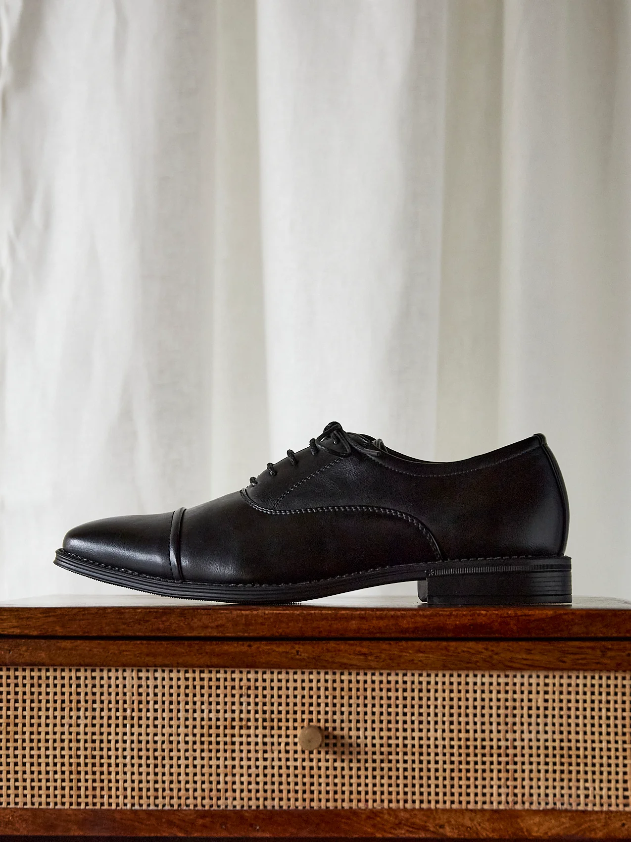 Lorenzo Mens Black Faux Leather Shoes - Image 6