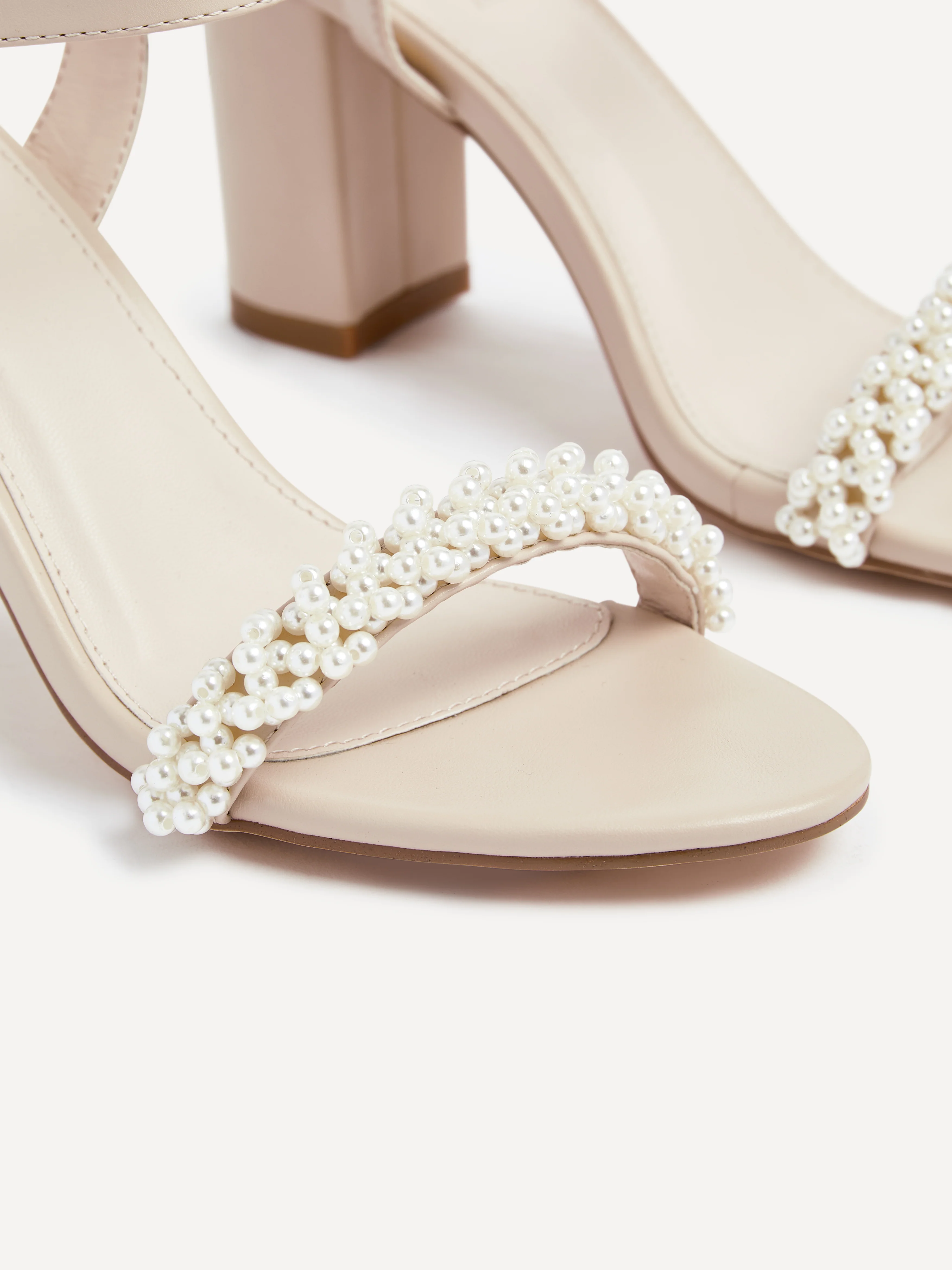 Lulu Nude Heels With Pearls - Image 4