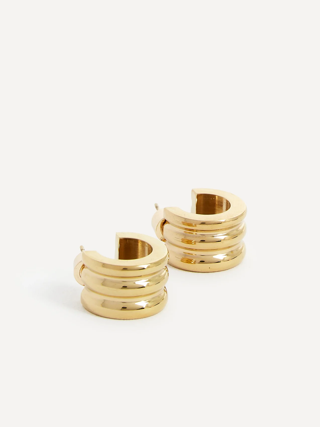 Noa Small Gold Hoop Earrings - Image 3