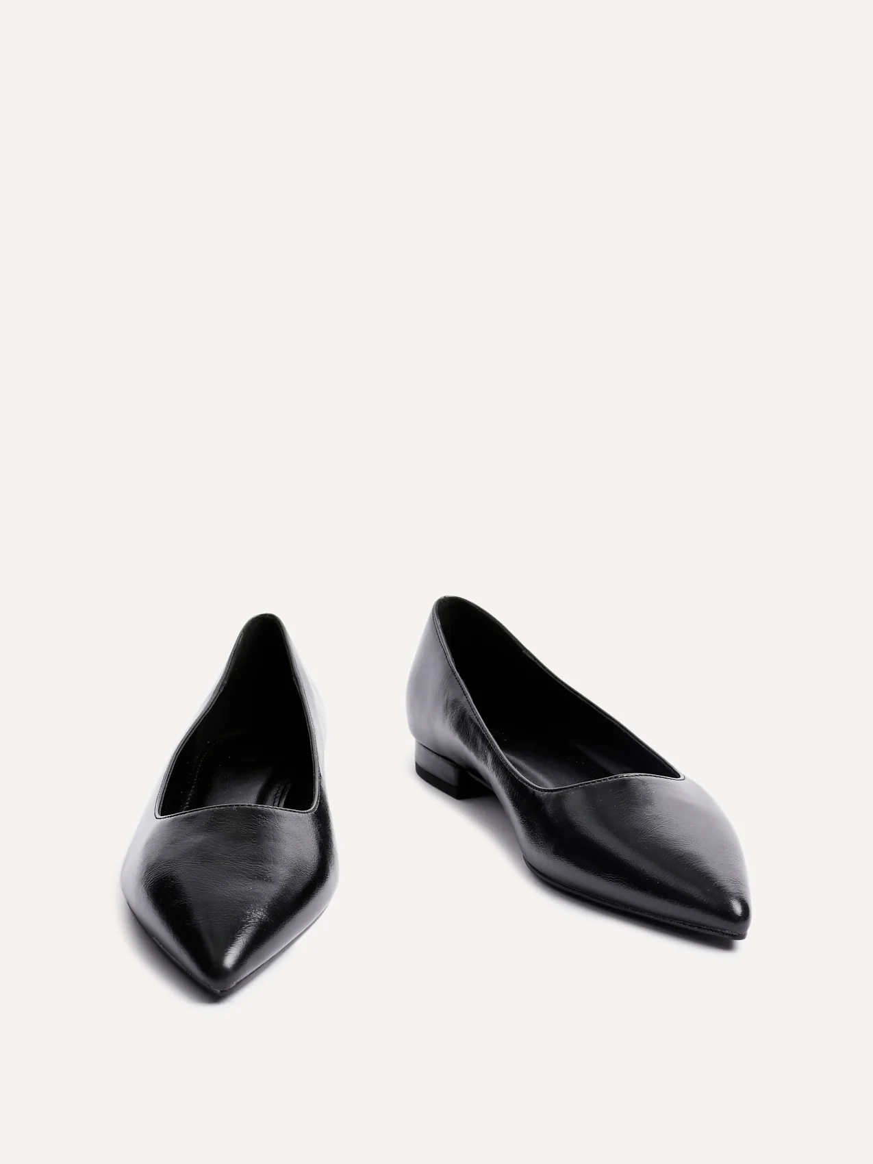Orian Black Faux Leather Ballet Flats - Image 3