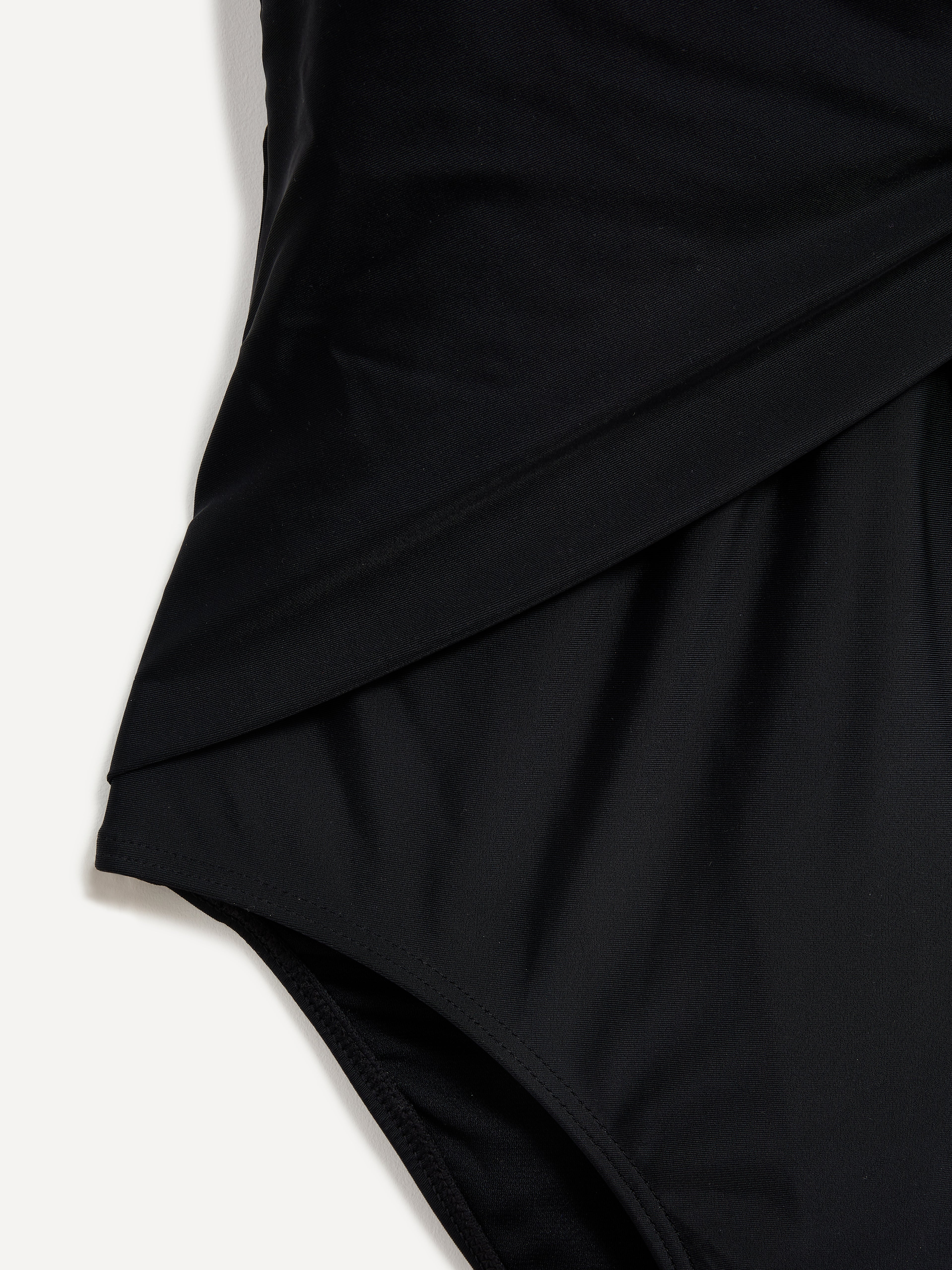 Paloma Linzi Swim Black Wrap Swimsuit - Image 4