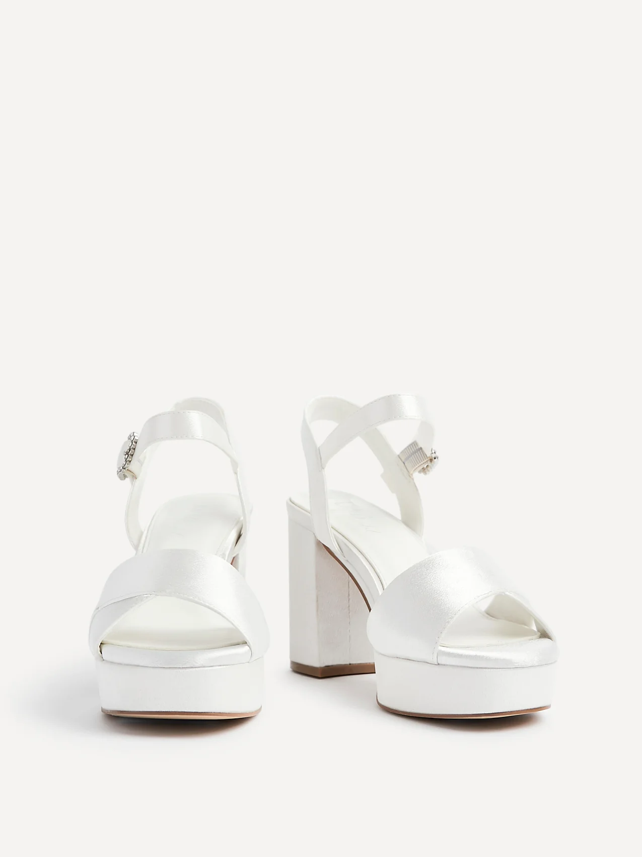 Perola Bridal Ivorty Satin Platform Heels - Image 3