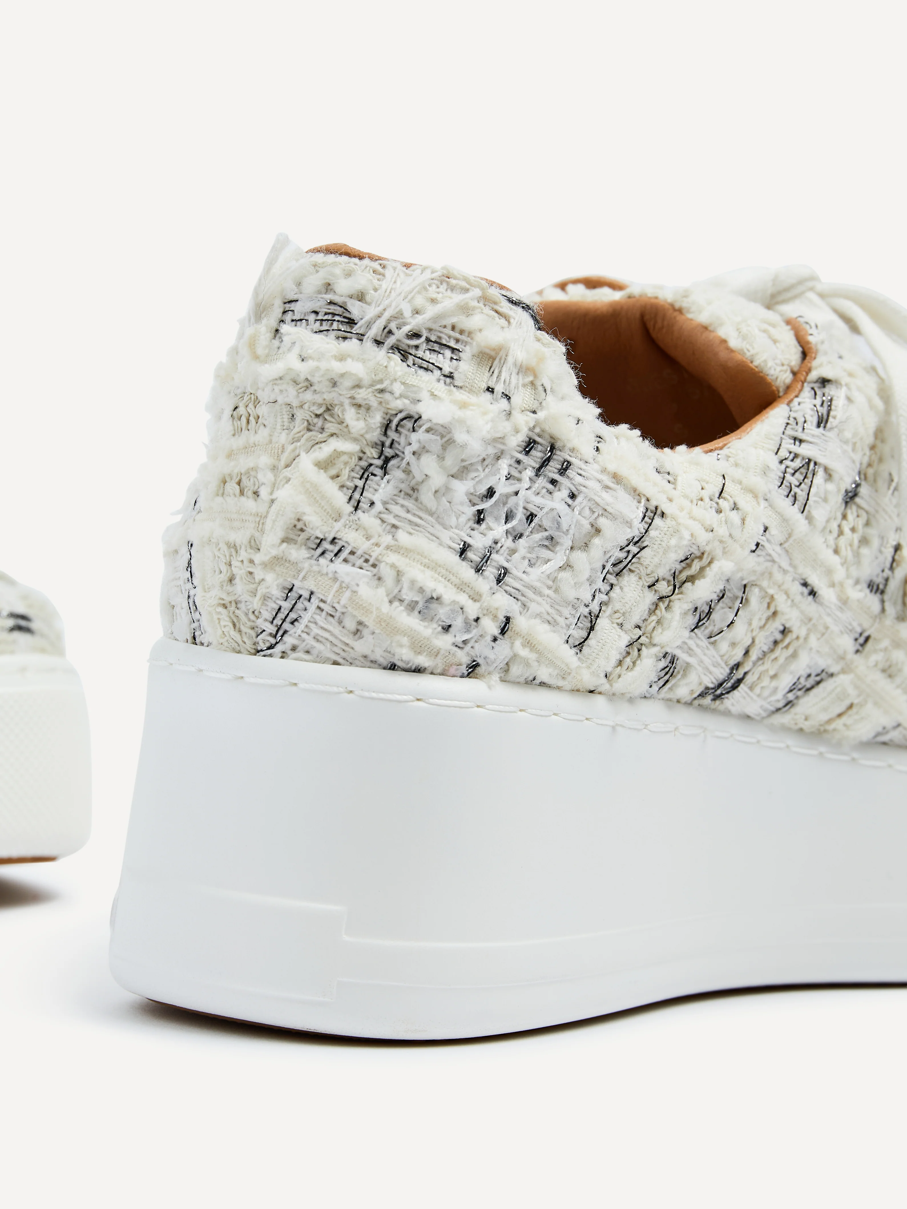 Quest White Tweed Trainers - Image 4