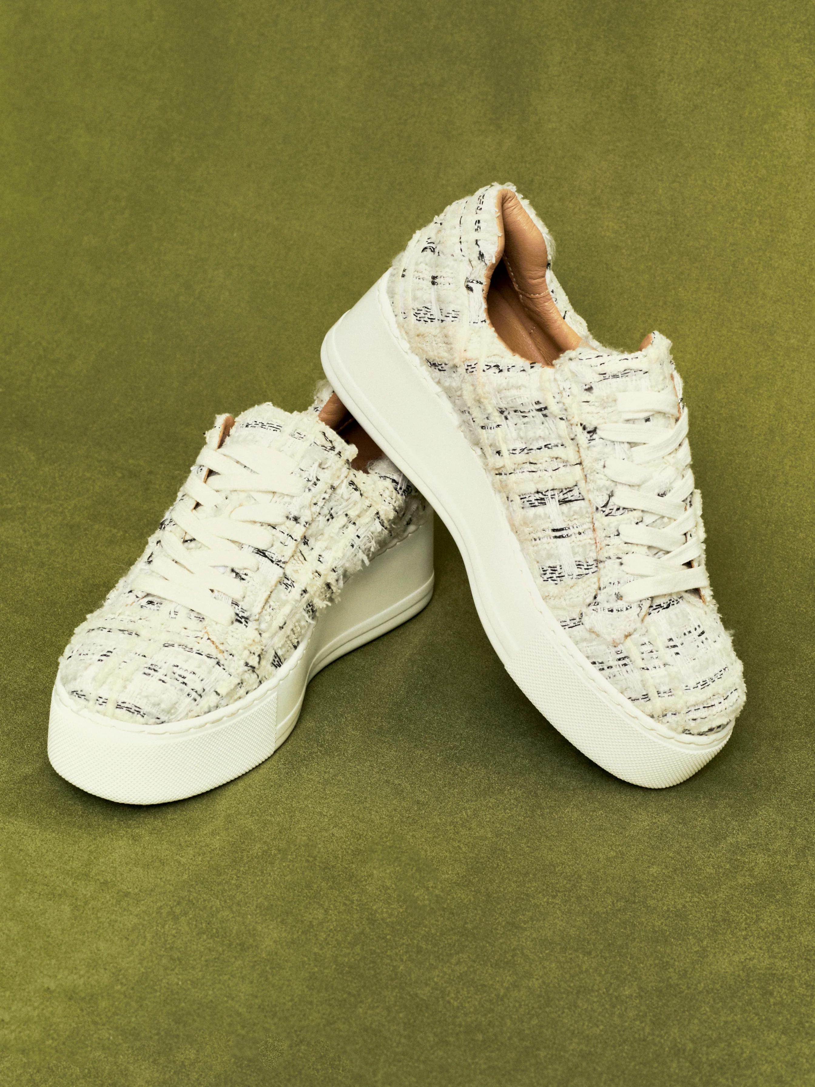 Quest White Tweed Trainers - Image 5