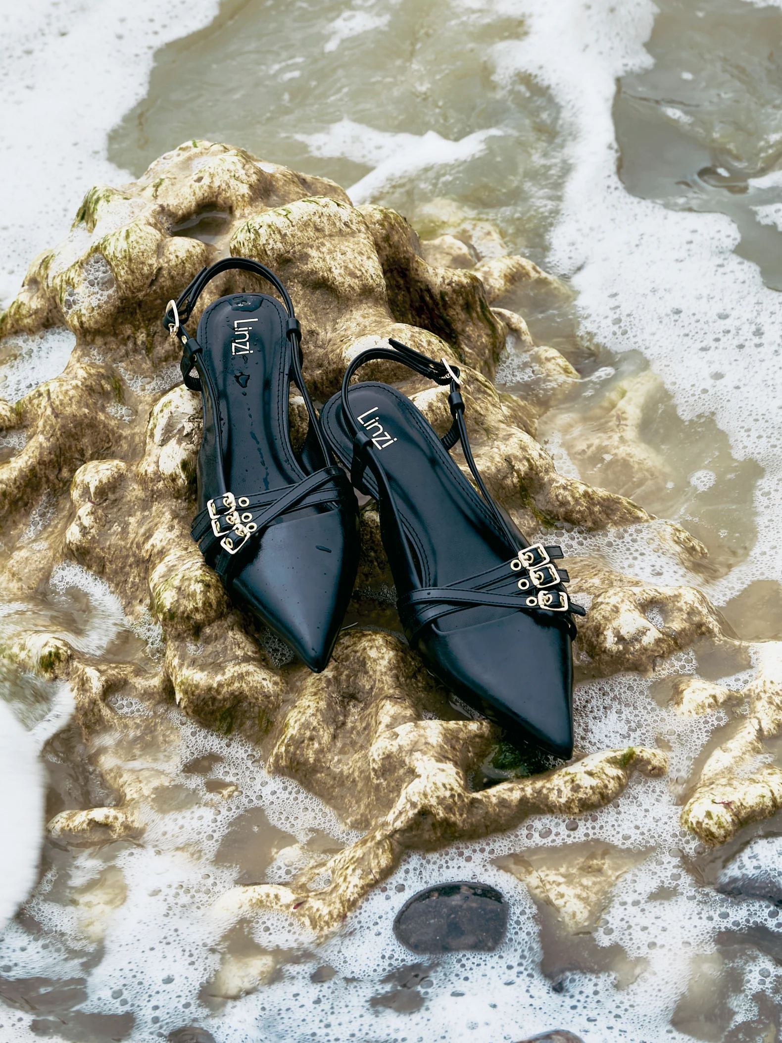 Retro Black Patent Kitten Court Heels - Image 8