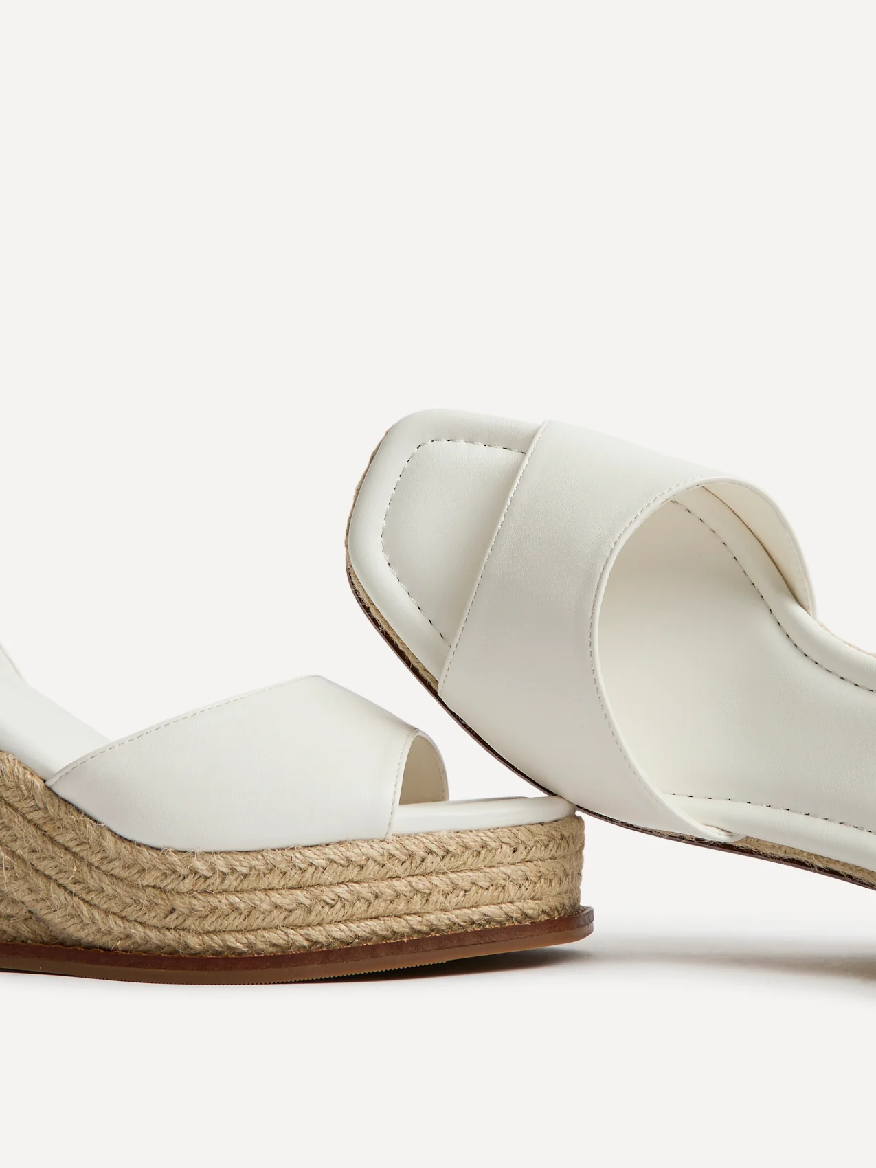 Scene White Wedge Sandals - Image 5