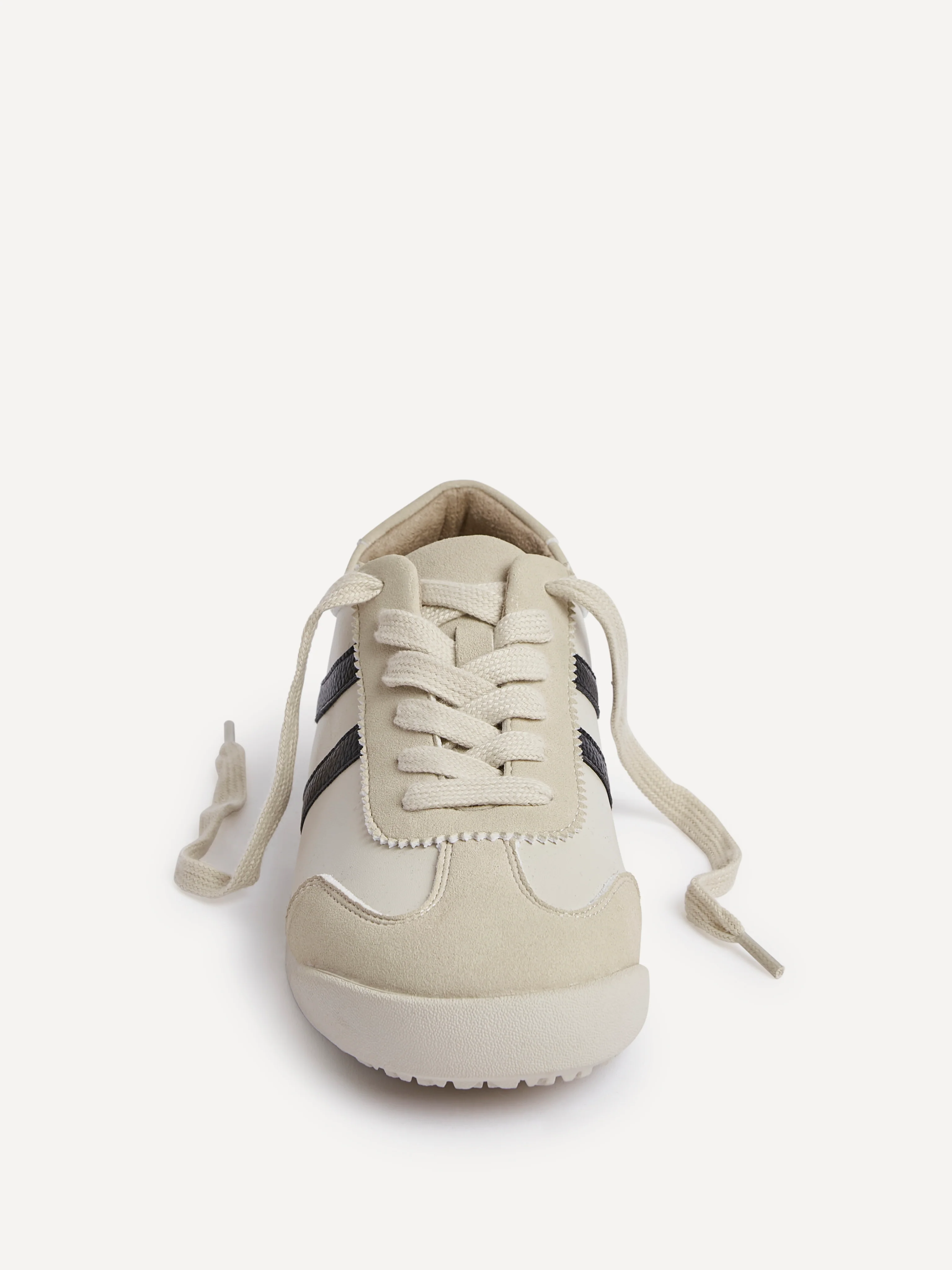 Strike Beige Trainers - Image 5
