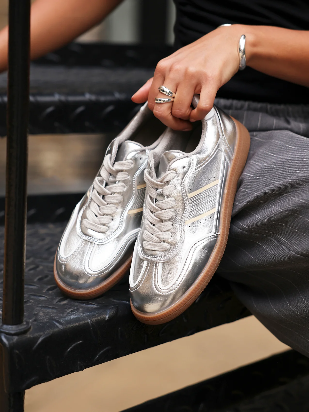 Vortex Silver Trainers - Image 6