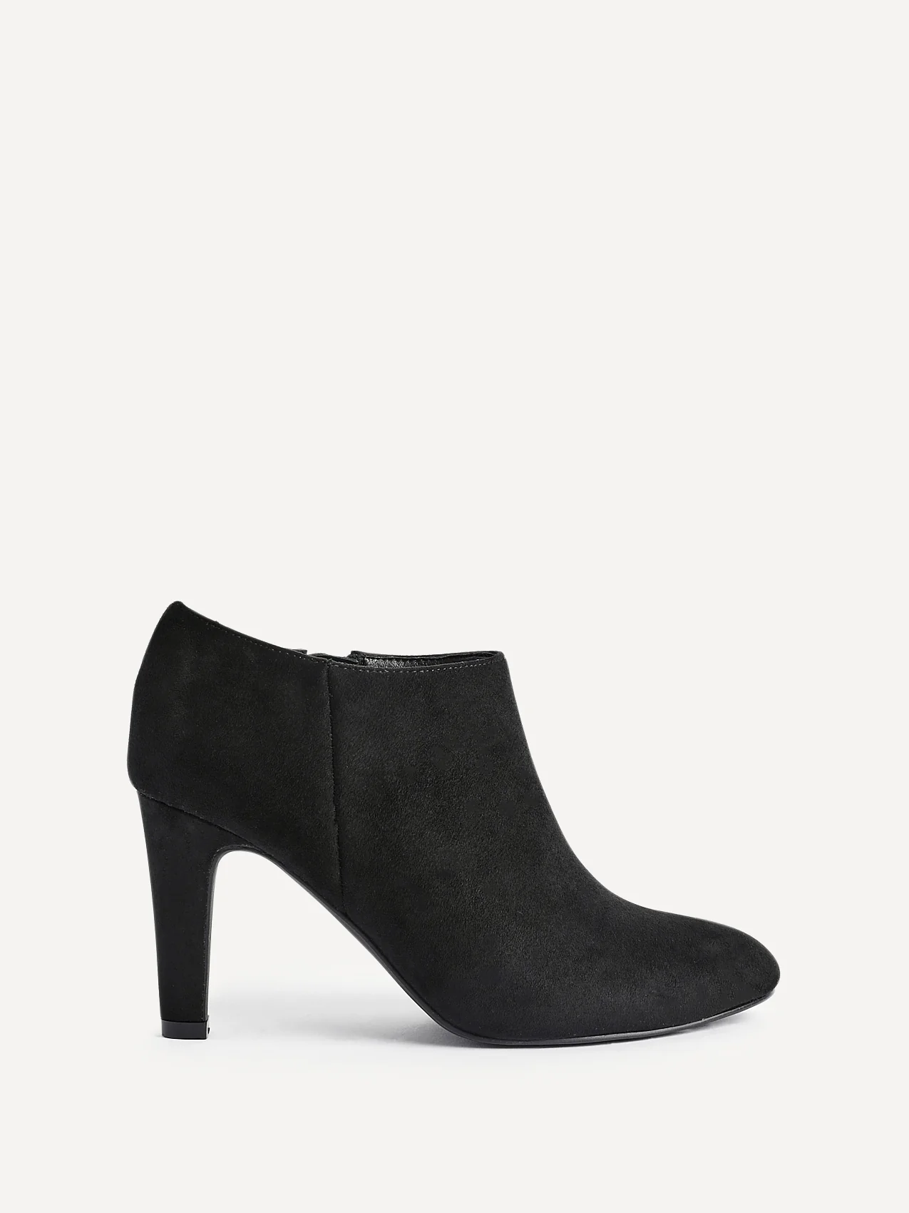 Wise Black Low-Cut Heeled Boots - Image 2